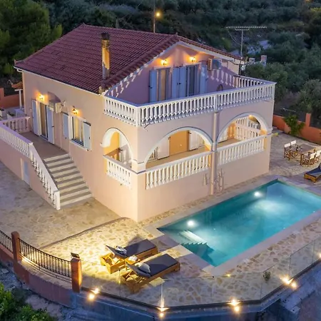 Willa Diana Lagopodhon